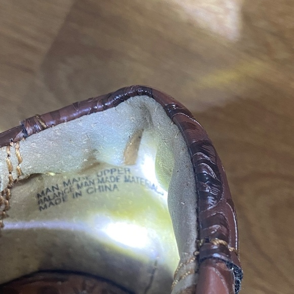 EUC BOC tooled floral pattern brown Peggy slip on clogs size 7M - Picture 12 of 13